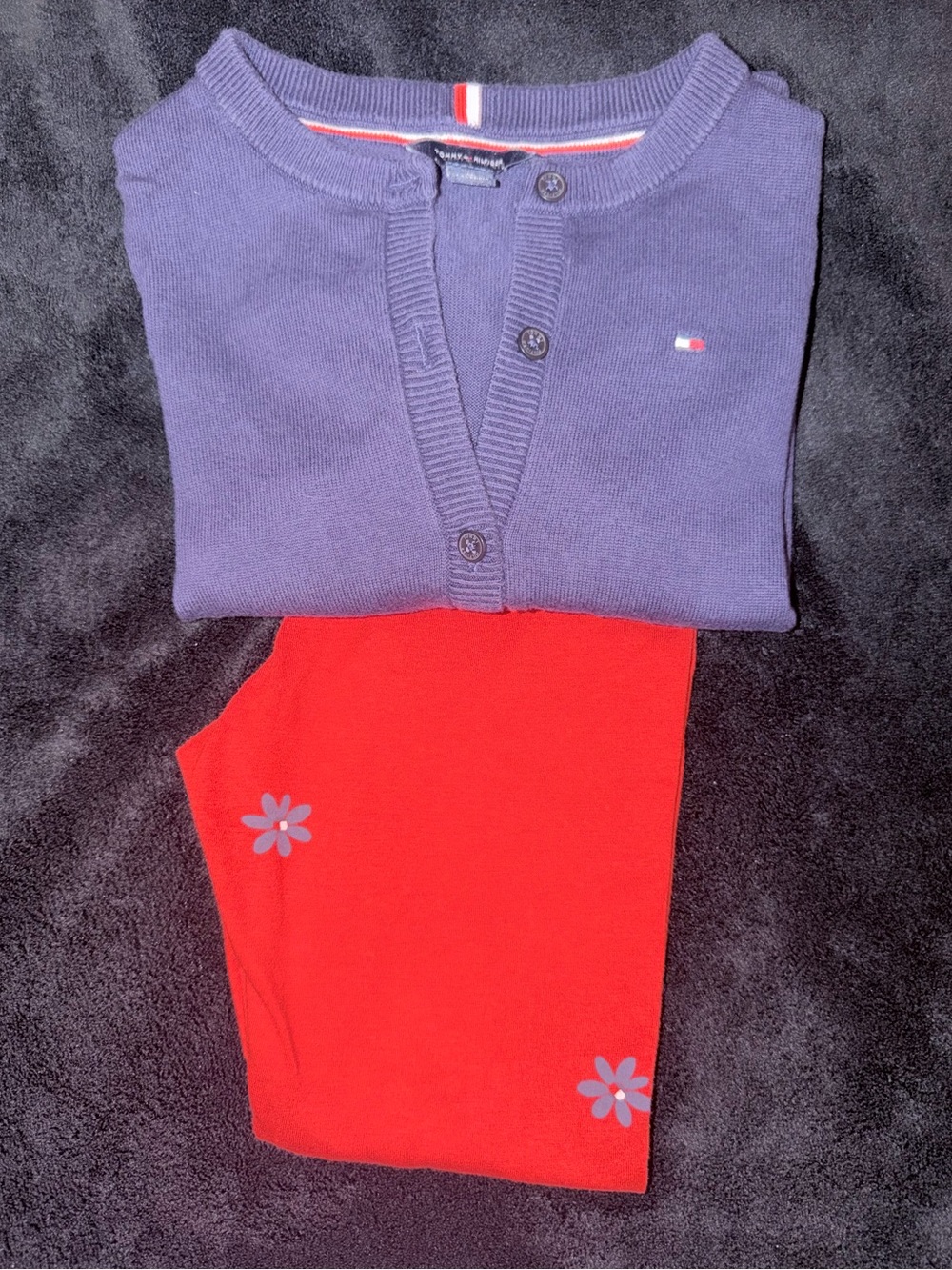 Tommy Hilfiger Girls Navy Blue Sweater and red with blue floral print leggings.